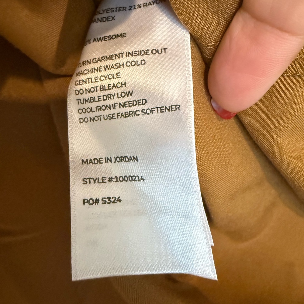 Figs Earth Rafaela Scrub Top - Picture 2 of 4